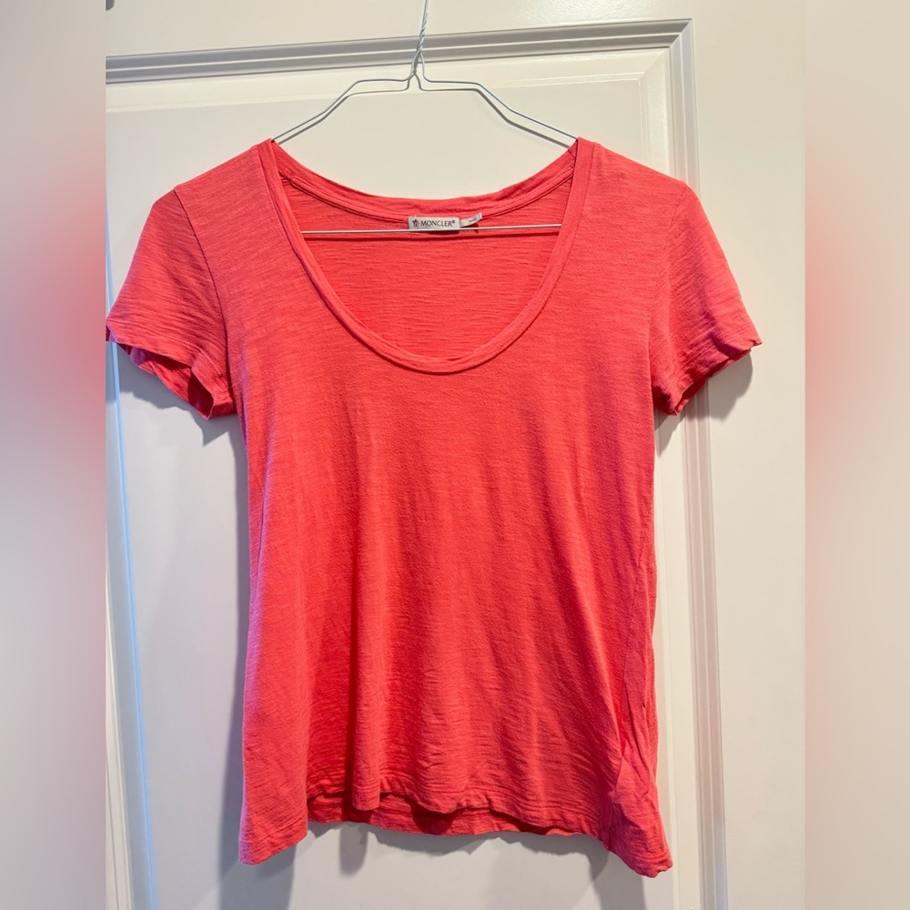 Women’s Moncler pink t-shirt size small